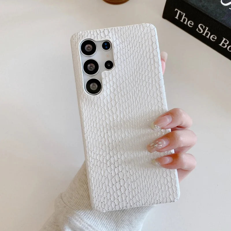 Luxury Golden Snake Leather Phone Case for Samsung Galaxy S25 S24 S23 S22 S21 S20 Ultra Plus FE Note A viper Skin Cover Funda