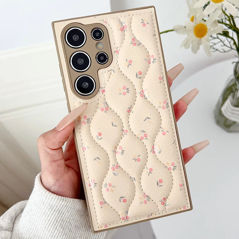 Luxury Leather Floret Bracelet Cover Case For Samsung Galaxy S25 Ultra S24 Plus S23 S24 S25 Mobile Phone Case