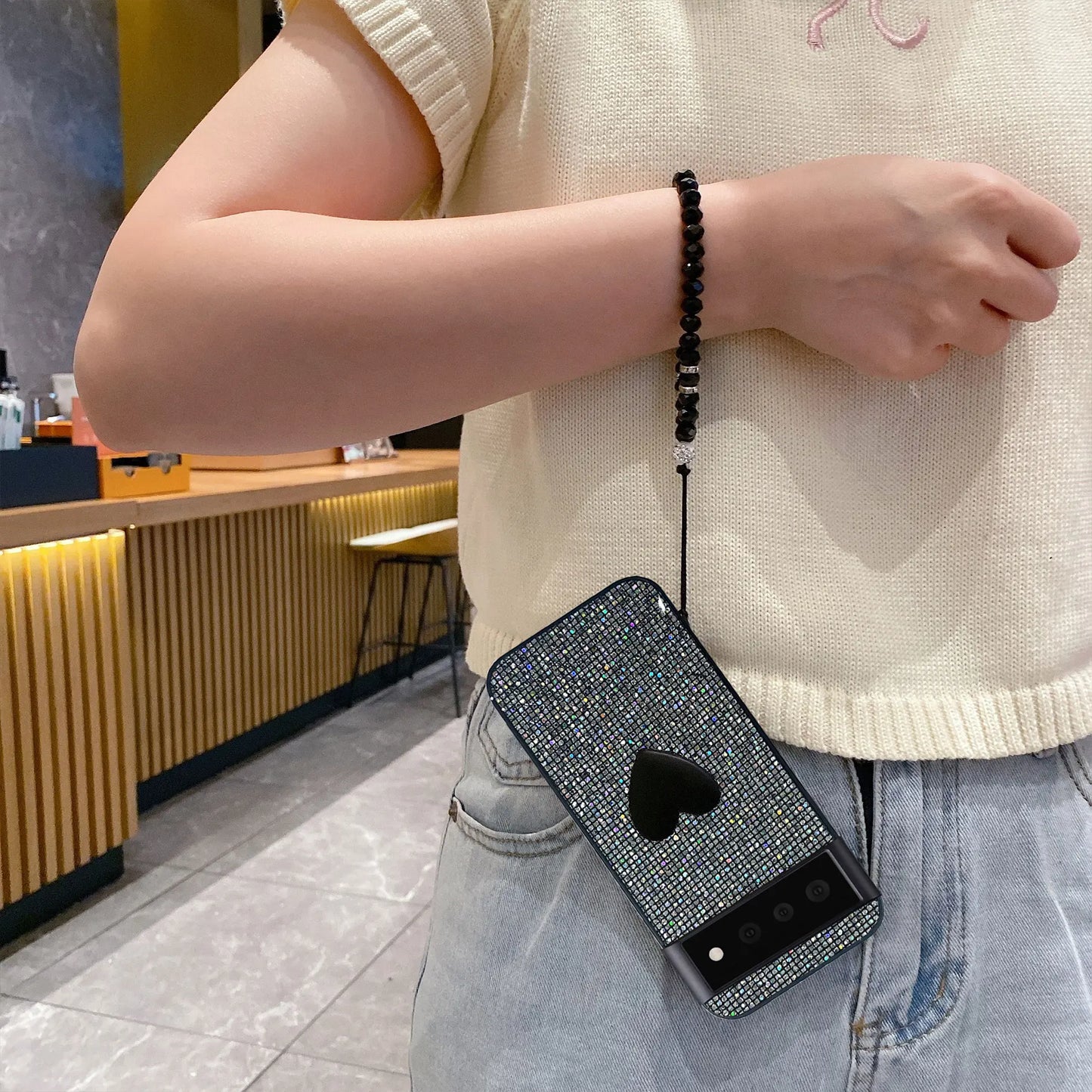 Fashion Love Heart Holder Hand Wrist Lanyard Glitter Leather Phone Case For Google 6 7 8 9 10 Pro XL 9A 8A 7A 6A Shiny Cover