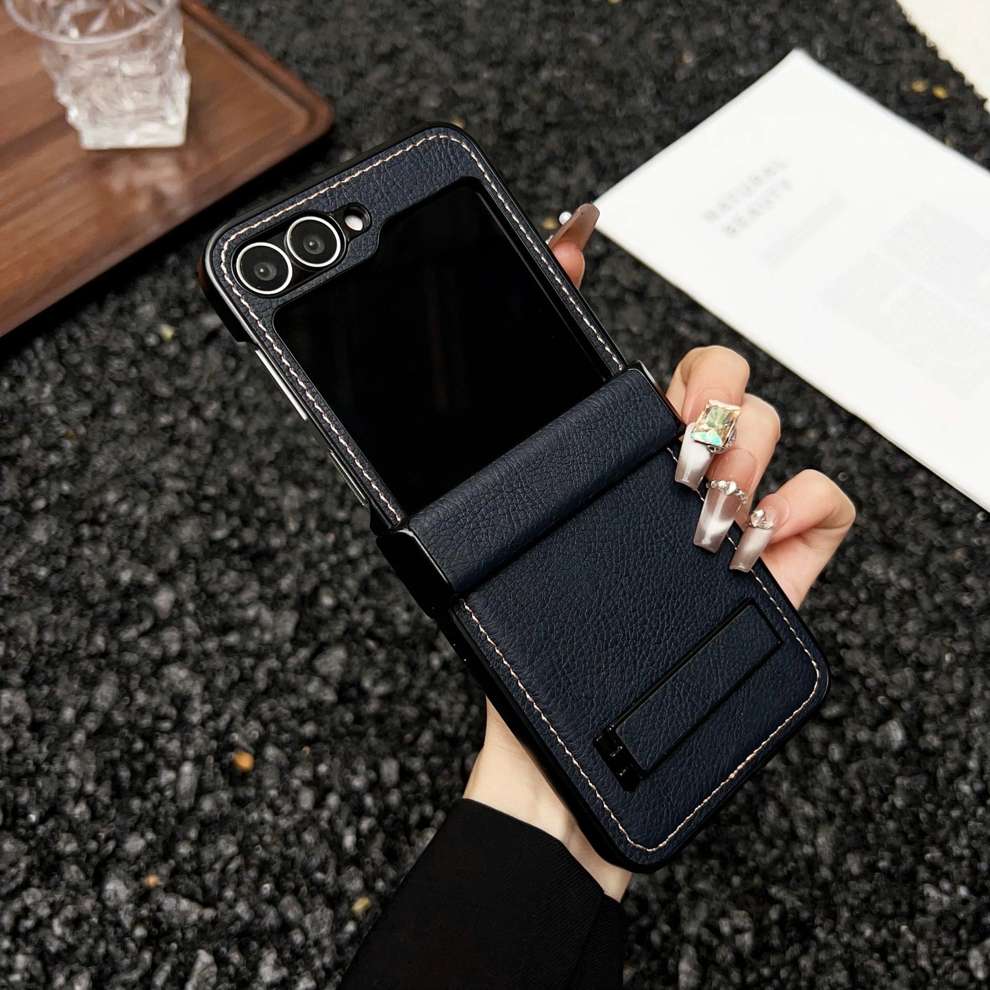 Korean Luxury Litchi Leather Bracket Case For Samsung Galaxy Z Flip 6 5 4 Hinge Central Axis Protection Solid Color Stand Cover