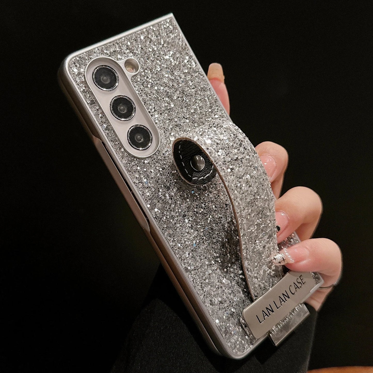 Wristband Case For Samsung Galaxy Z Fold 6 Luxury Full Glitter Cover Funda For Samsung Z Fold 7 5 Fold4 3 Bracket Shining Shell