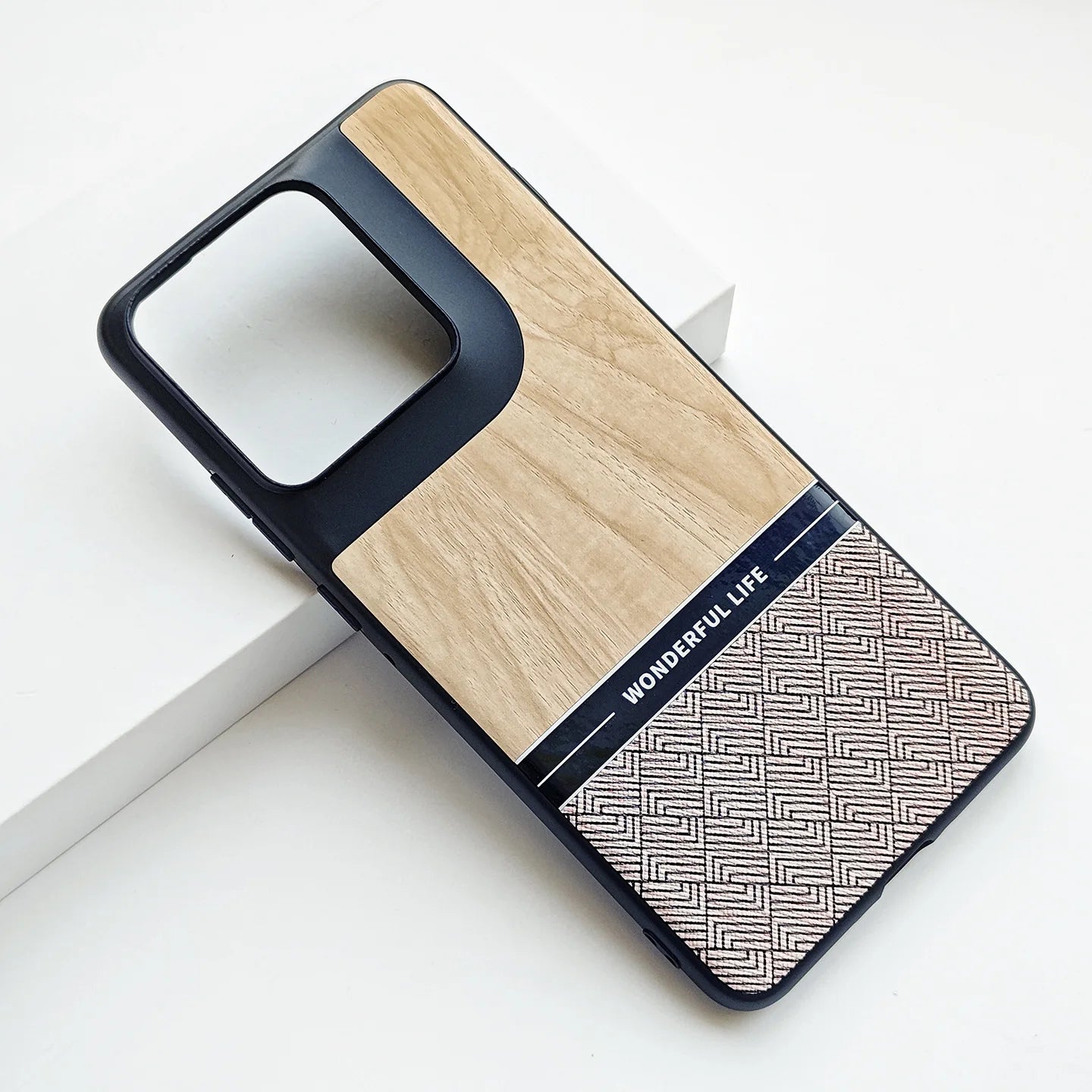 For Motorola Edge 70 X70 Air Case Stylish Two-tone Leather with A Waistline Skin-friendly Shockproof Cover For MOTO Edge70 Funda