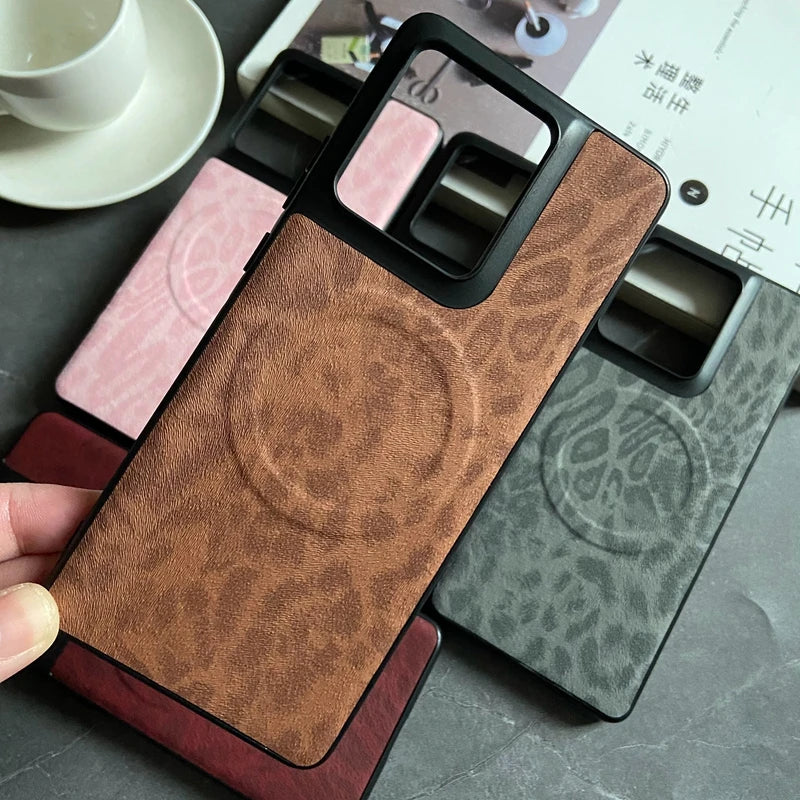 Magnetic Leather Case for Motorola Moto Edge 50 Ultra Fushion Pro G Play Power Stylus 2024 Cover Leopard Floral Mag-safe  Shell