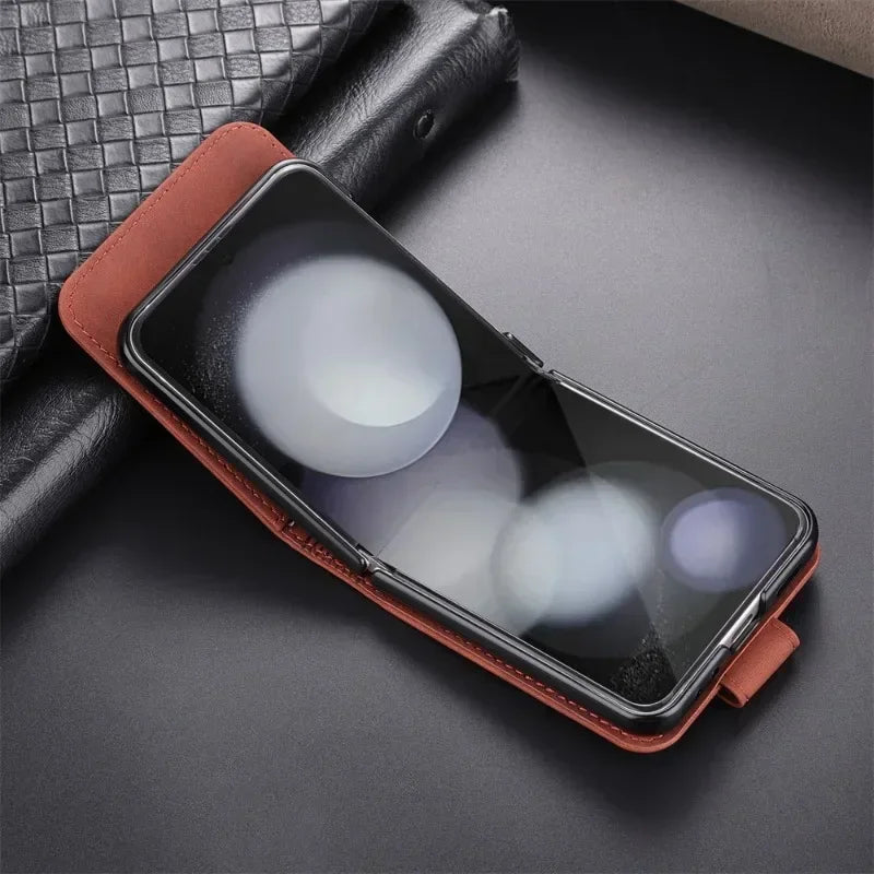 Simple Retro Pure Color Leather Phone Case For Samsung Galaxy Z Flip 7 6 5 4 3 Card Slot Bracket Wallet Shockproof Protect Cover