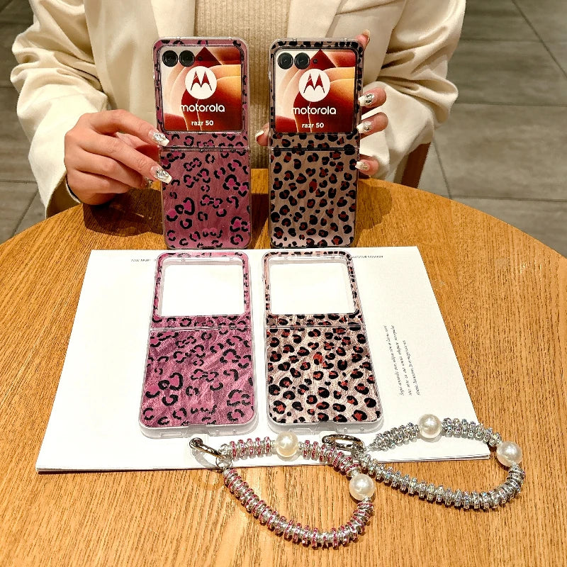 Feathered Leopard Print Phone Case For MOTO Razr 50 Ultra Motorola Razr 50Ultra Luxury Back Cover With Lanyard Anti-Lost Shell