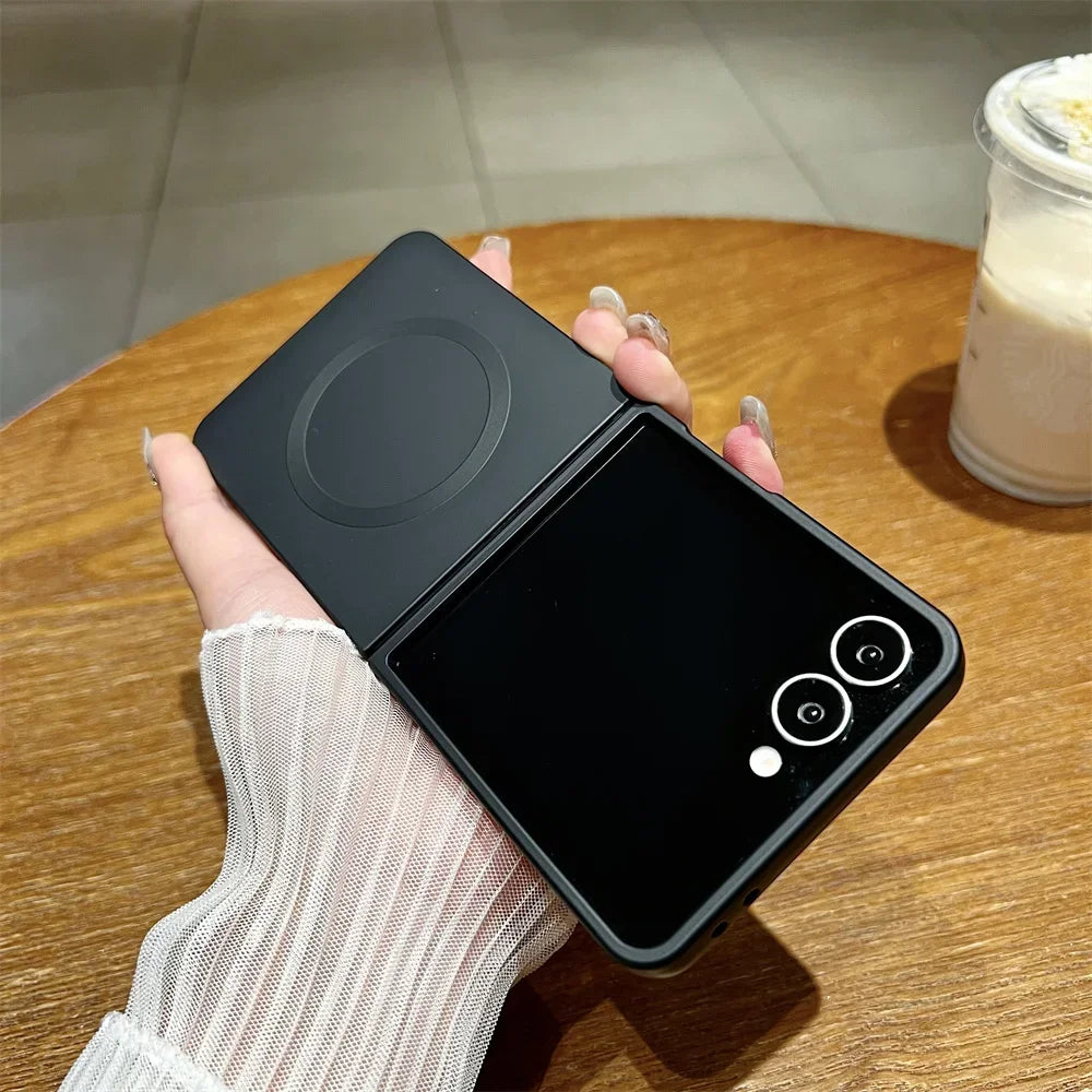 Liquid Silicone Soft Magnetic Phone Case for Samsung Galaxy Z Flip 7 6 5 4 3 5G Wireless Charging Shockproof Protection Cover