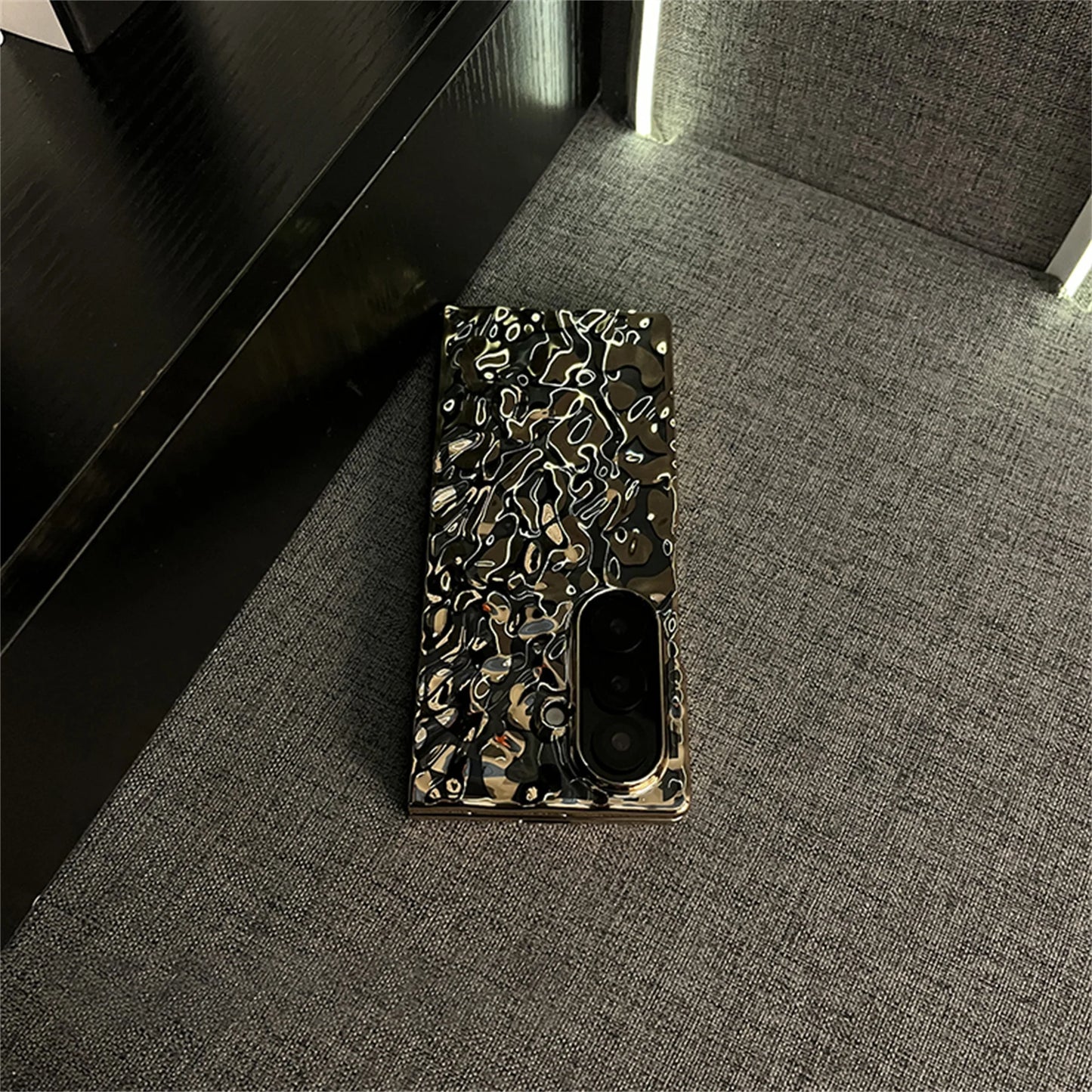 Luxury Wrinkle Electroplated Leopard Phone Case for Samsung Galaxy Z Fold 6 Z Fold6 Fold7 Back Cover