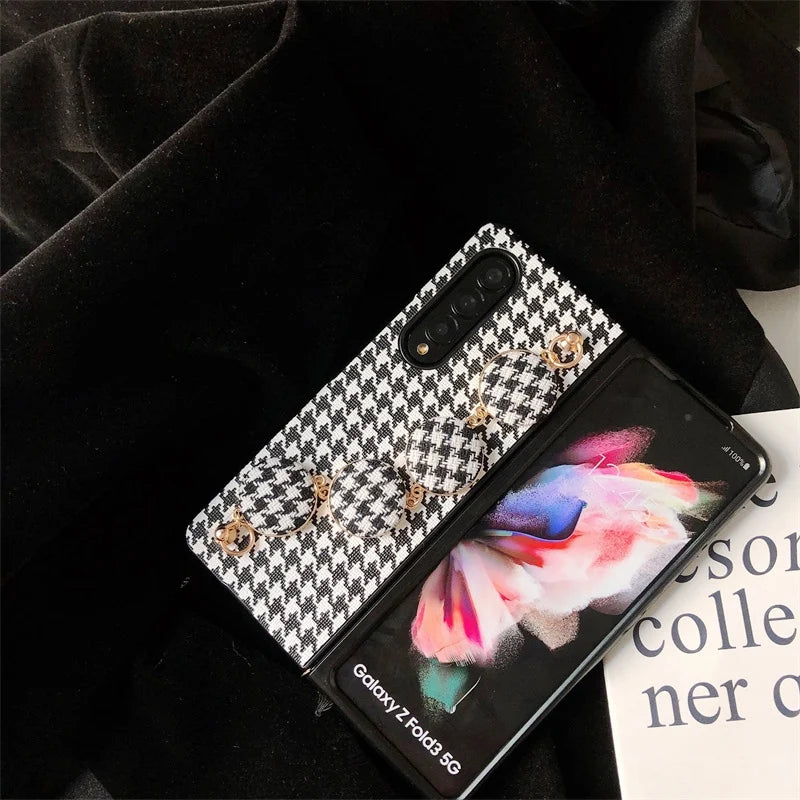 Retro Lattice Pattern Cloth Bracelet Phone Cover For Samsung Galaxy Z Fold 6 5 4 3 2 5G Houndstooth Printed PU Leather Case