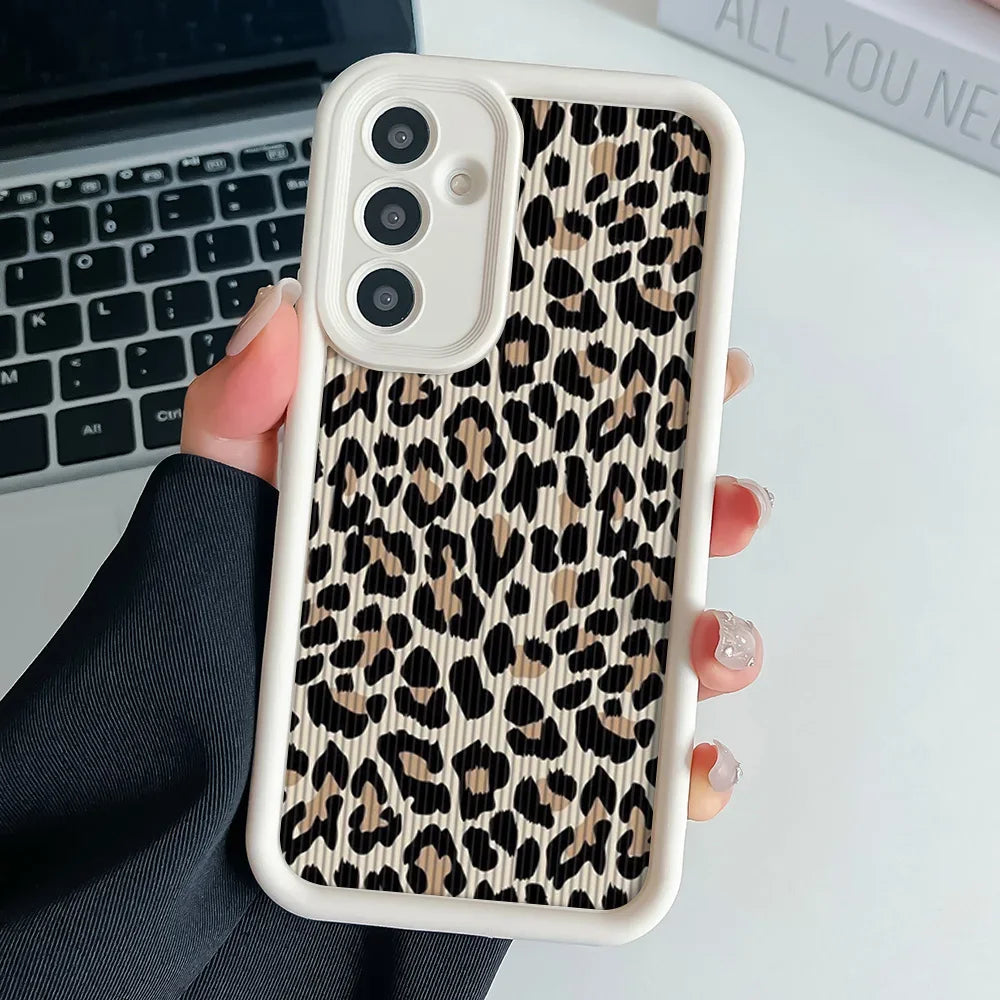 Leopard Wrist Chain Lanyard Case for Samsung S25 S24 S23 S22 S21 Plus Ultra S20 FE A50 A05 11 30 20 Soft TPU Phone Cover