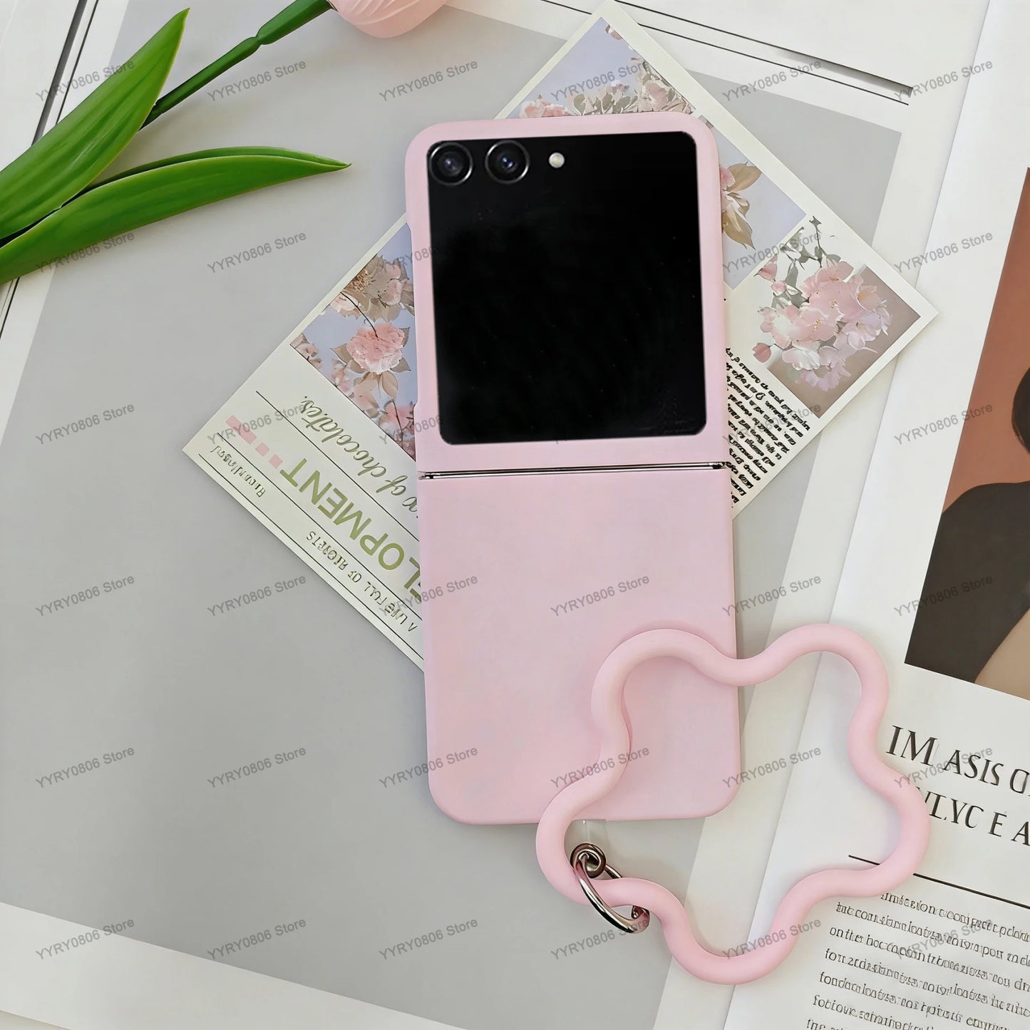 Cute Korean Gradient Color Case with Silicone Star Bracelet for Motorola Razr70/60/50 Ultra Razr60 Pro Razr 70/60/50 Back Cover