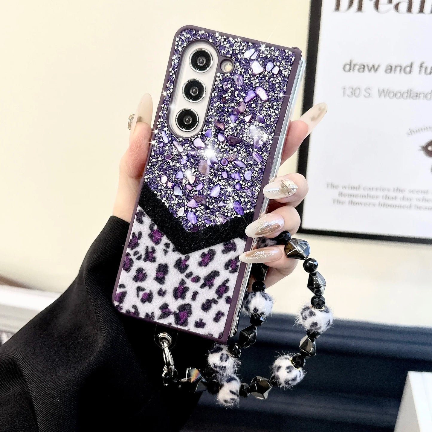 Luxury Bling Rhinestone Leopard Print Case For Samsung Galaxy Z Fold 6 5 4 3 5G Fold4 Fold5 Cover Fold6 Fashion Bracelet Shell