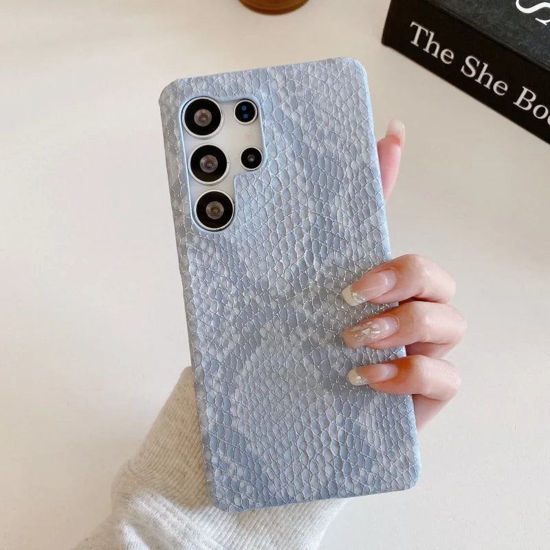 Luxury Golden Snake Leather Phone Case for Samsung Galaxy S25 S24 S23 S22 S21 S20 Ultra Plus FE Note A viper Skin Cover Funda