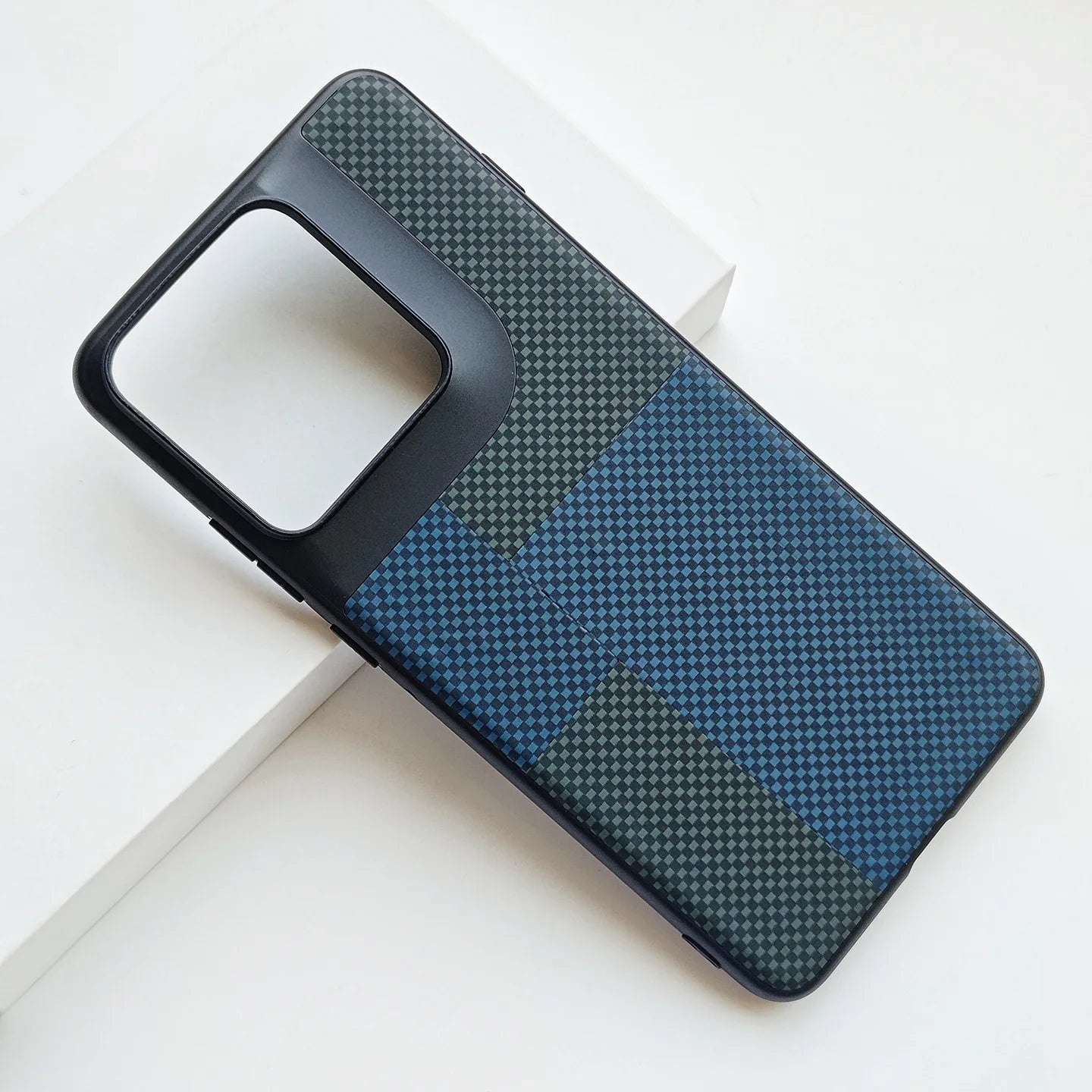 Case for Motorola MOTO Signature Luxury PU Leather TPU Kevlar Striped Shockproof Back Cover for Motorola X70 Air Pro Phone Shell