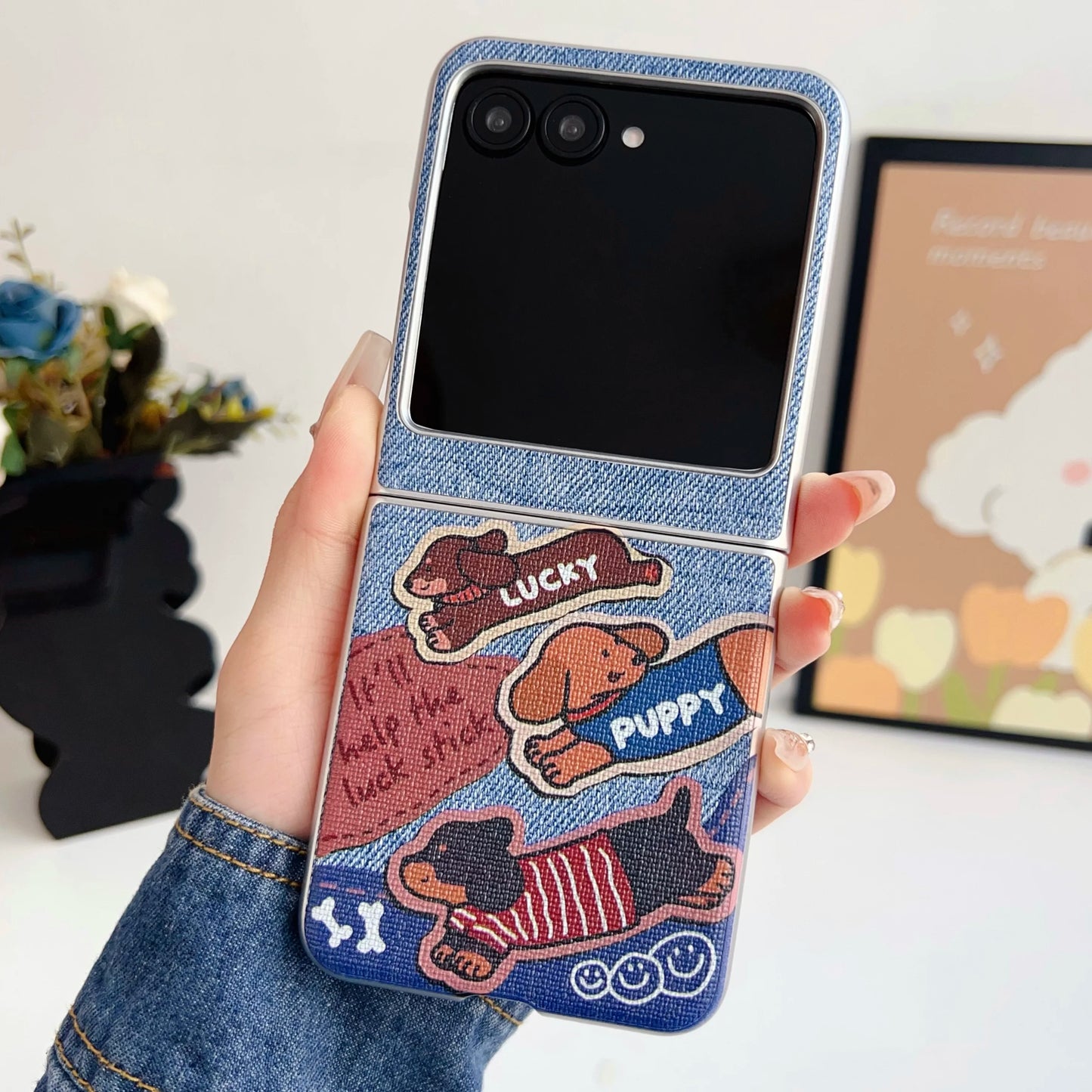 Luck Puppy Pattern Phone Case for MOTO Razr 50 40Ultra Motorola 50Ultra Cute Cartoon Back Cover with Beaded Bracelets Funda Case