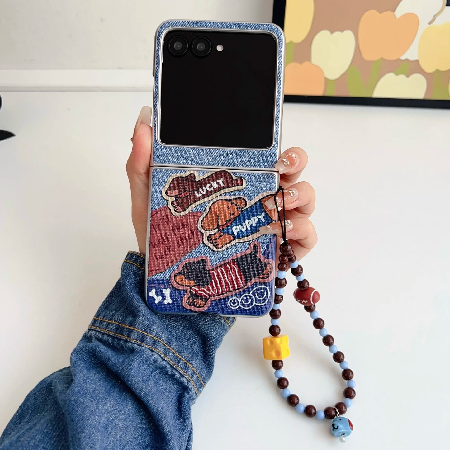 Luck Puppy Pattern Phone Case for MOTO Razr 50 40Ultra Motorola 50Ultra Cute Cartoon Back Cover with Beaded Bracelets Funda Case