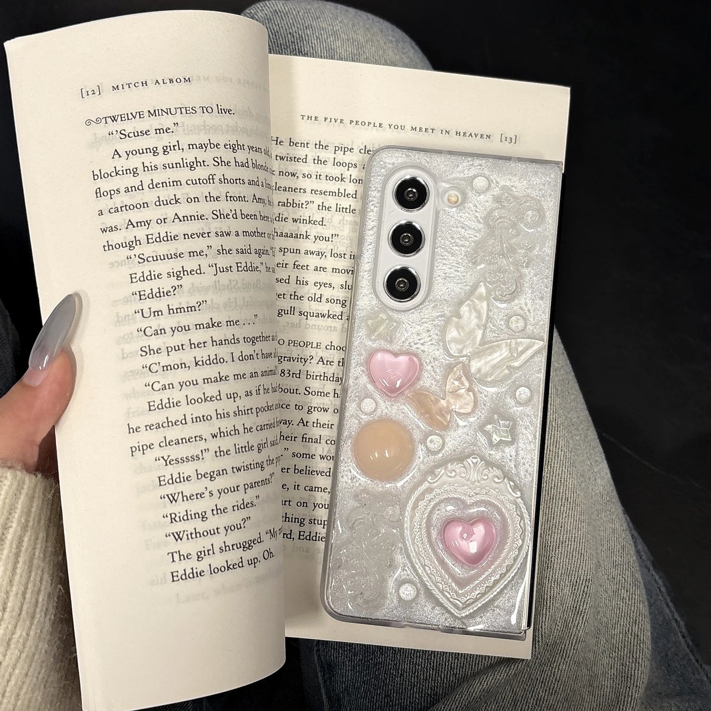 Pink heart-shaped 3D phone case for Samsung Galaxy Z Fold 6 5 4 rear cover pearl bracelet shock-absorbing phone case