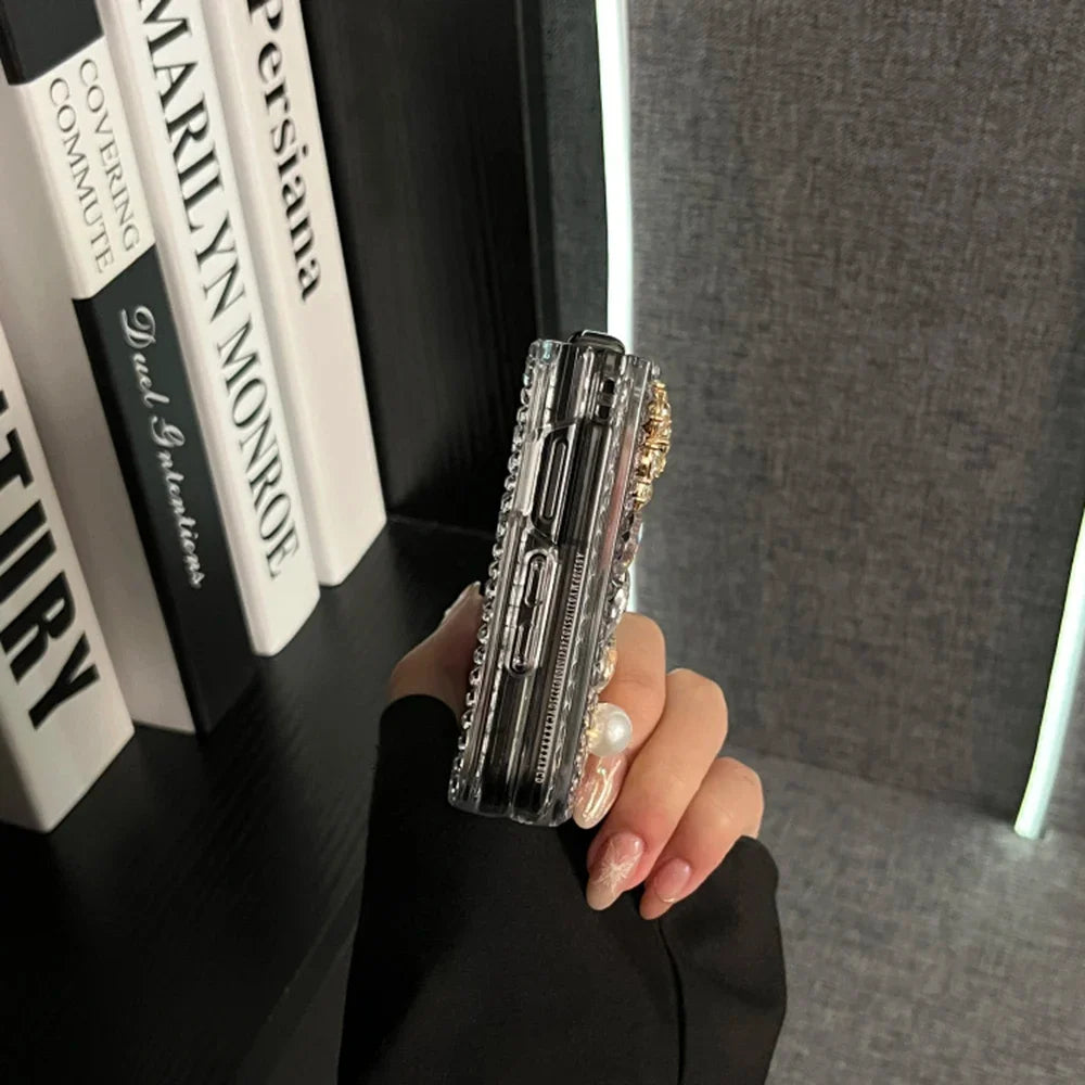 Rhinestone Case For Motorola Moto Razr 60 50 Ultra 2024 Cases 3D Perfumn Bottle Diamond Funda Transparent Telefon Kilifi Coque