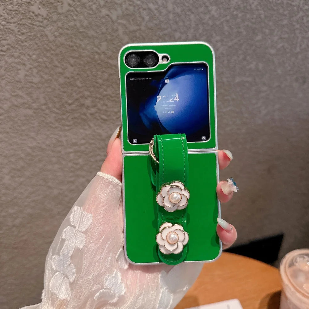 3D Pearl Camellia Flowers Wristband Phone Case for Samsung Galaxy Z Flip 7 6 5 4 3 Flip7 Zflip6 Plating Bumper Shockproof Cover