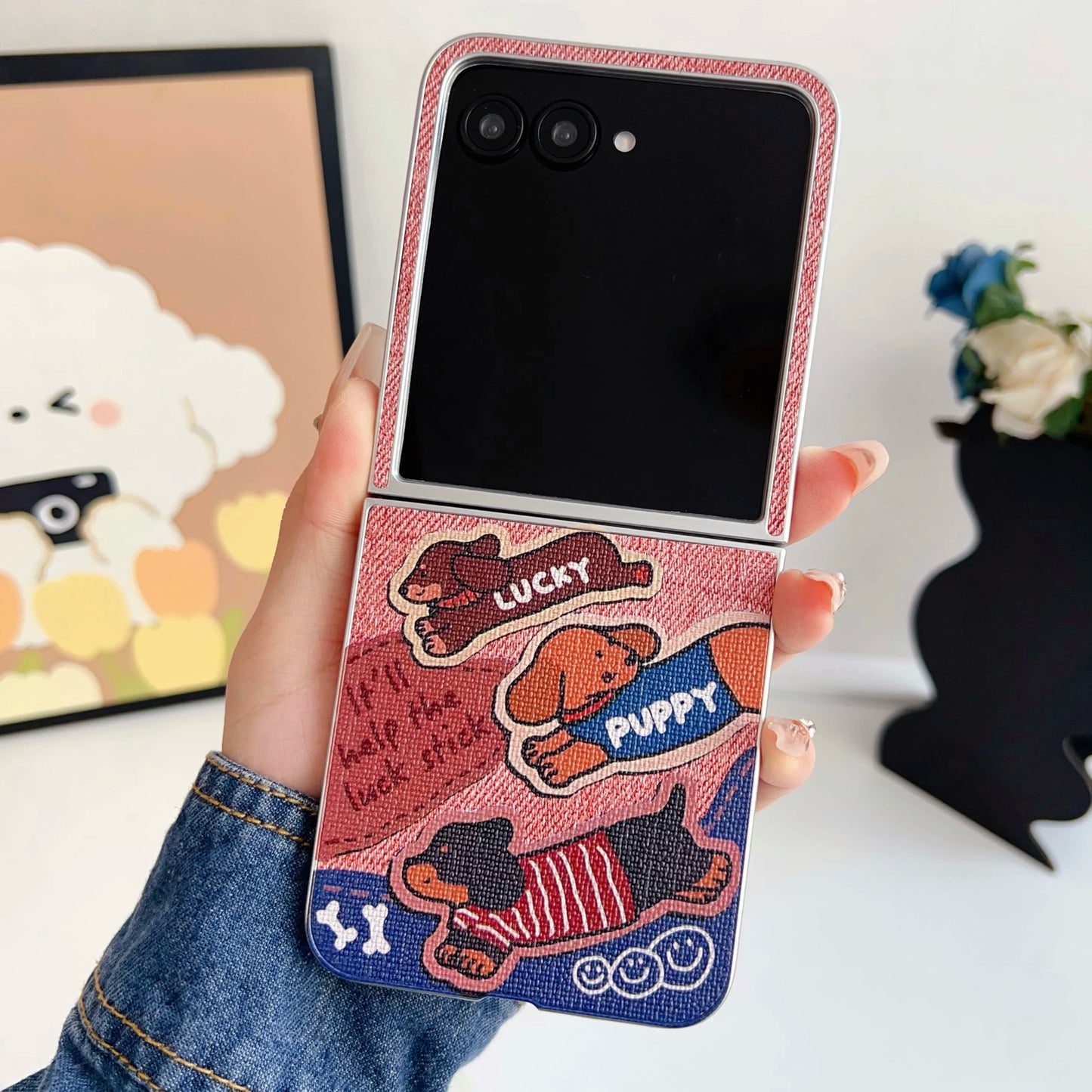 Luck Puppy Pattern Phone Case for MOTO Razr 50 40Ultra Motorola 50Ultra Cute Cartoon Back Cover with Beaded Bracelets Funda Case