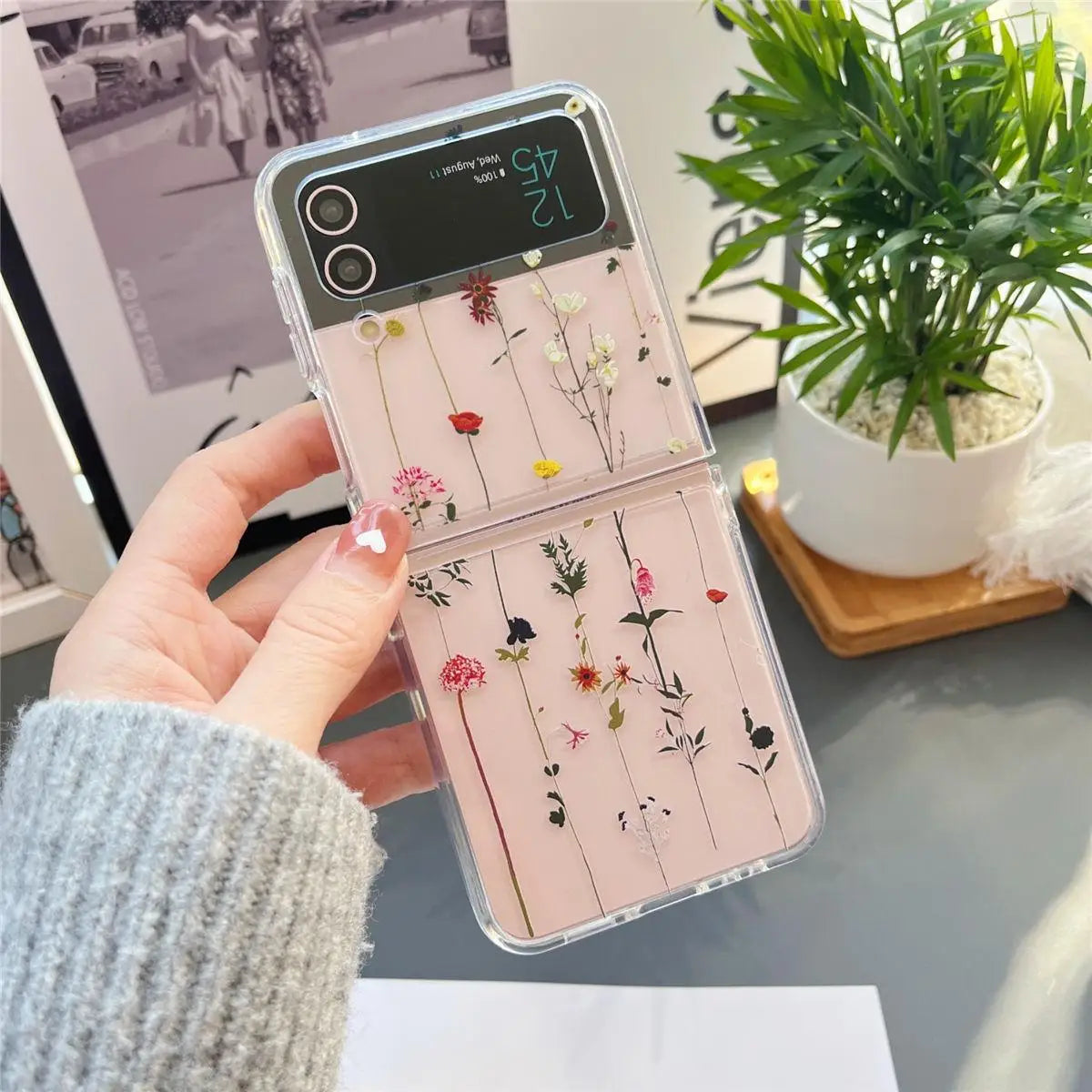 Oil Painting Retro Flower Clear Case For Motorola Razr 60 50 40 Ultra 2022 Razr60 Razr50 Ultra Hard Phone Cover New Design Funda