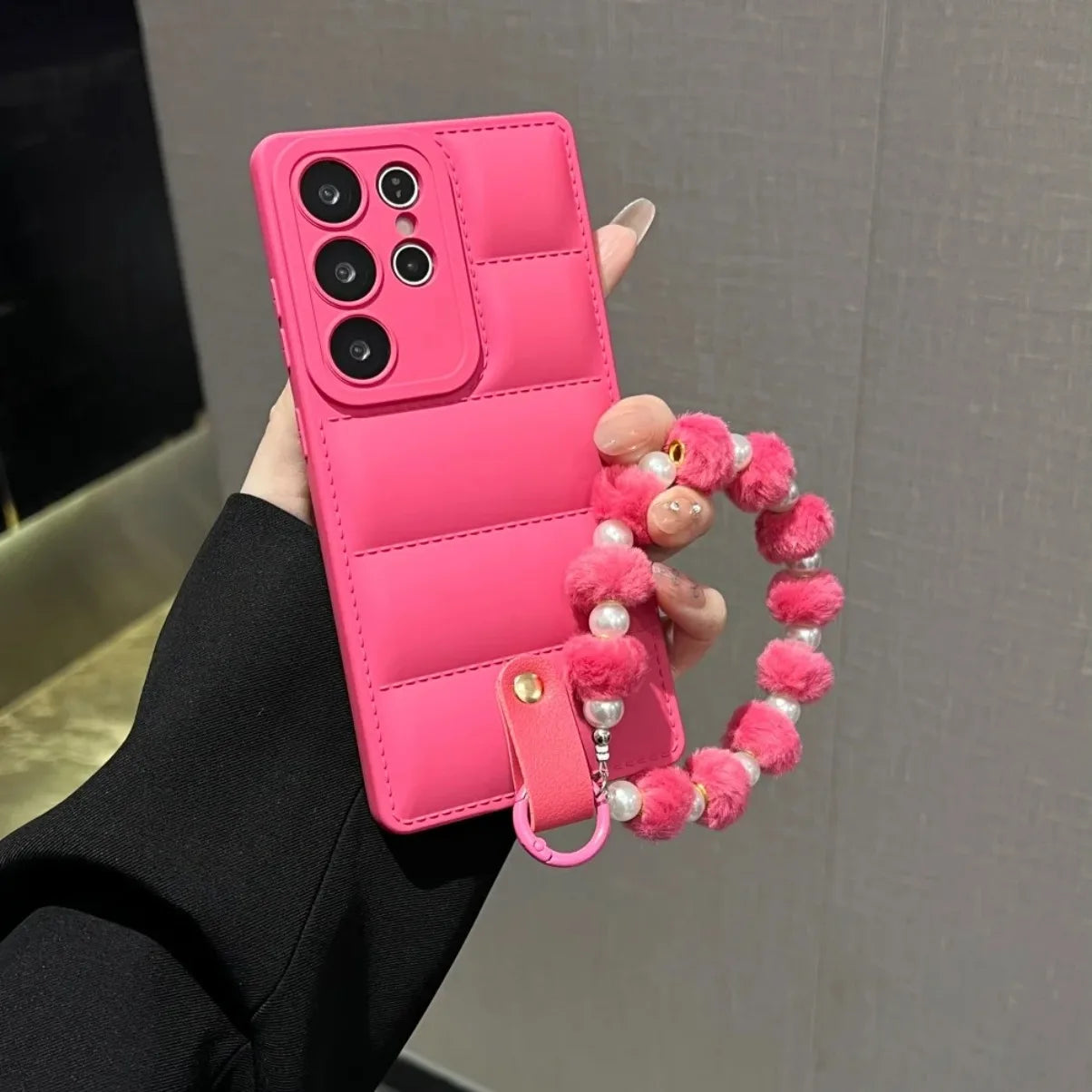 Down Jacket Style Phone Case with Plush Pearl Wrist Strap For Samsung Galaxy S26 S25 S24 Ultra S23 FE S22 S21 Plus A17 A07 A56