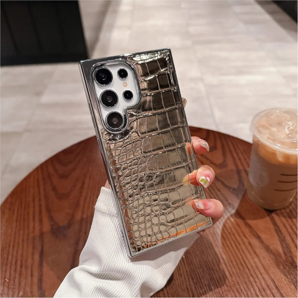 Luxury Gradient Crocodile Pattern Leather Laser Case For Samsung Galaxy S25 S24 S23 Ultra Plus Aurora Color Plating Hard Cover