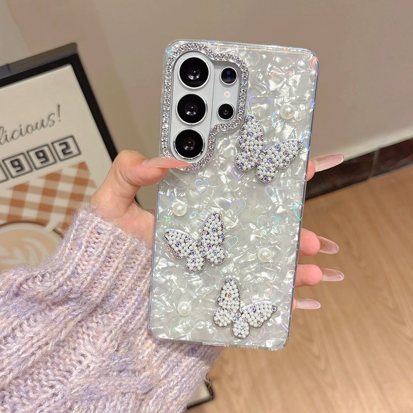 Pearl Butterfly Cover For Samsung Galaxy S26 S25 S24 S23 Ultra Plus FE Edge S26ULTRA Luxury Shining Love Heart Phone Case