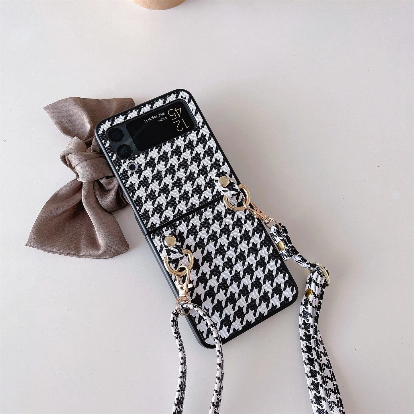 Crossbody Long Lanyard Necklace Strap Houndstooth Leather Case For Samsung Galaxy Z Flip 7 6 5 4 3 5G Flip7 Cover With Rope
