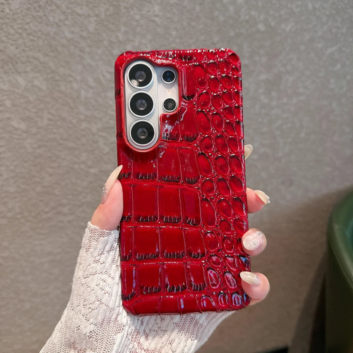 Luxury Glossy Advanced Crocodile Pattern Frameless Case For Samsung S26 S25 S24 S23 S22 Ultra Cool Armor Shockproof Bright Cover