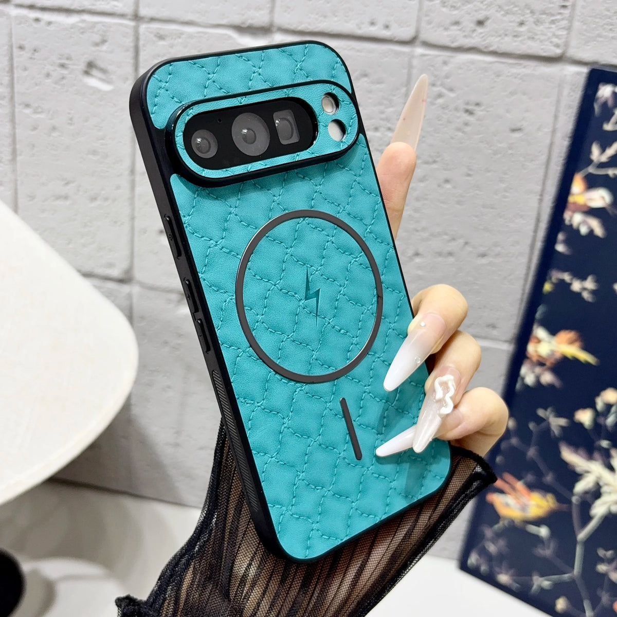 Fashion Quilted Leather Texture Magnetic Phone Case For Google Pixel 11 10 9 8 7 A Pro XL Shockproof Back Cover