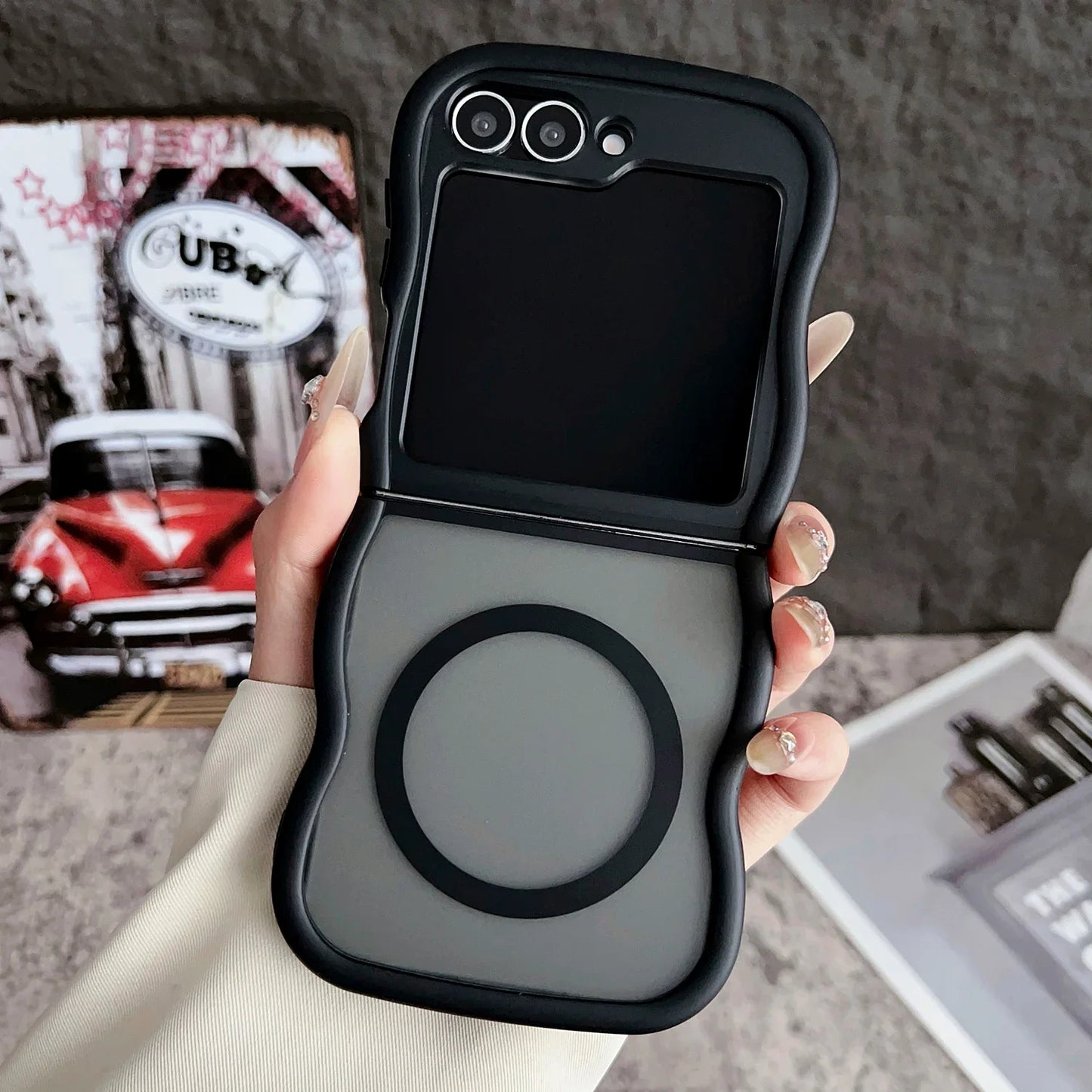 Stylish Big Wave Magnetic Matte Case For Samsung Galaxy Z Flip 3 4 5 6 7 5G ZFlip7 Flip6 5G Translucent Frosted Back Cover Funda