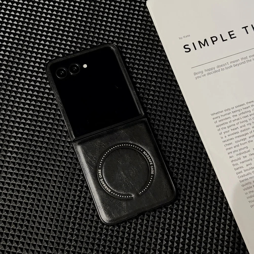 Retro Plain Vegan Leather With Magnetic Ring Case For Motorola Razr 60 Ultra razr60 Moto Razr 50 Razr+ 2024 Camera protect Cover