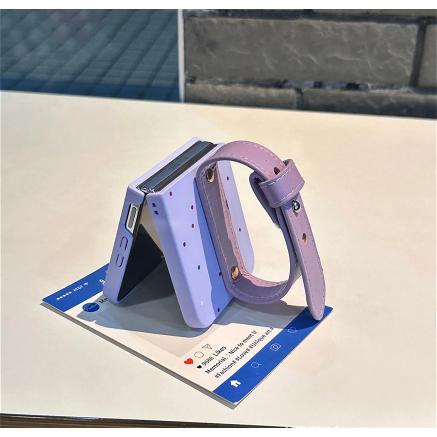 Classic Simple Korean Full Screen Wave Point Case with Adjustable Wrist Strap for Motorola Razr 60 Ultra Razr 50 Ultra  Cover