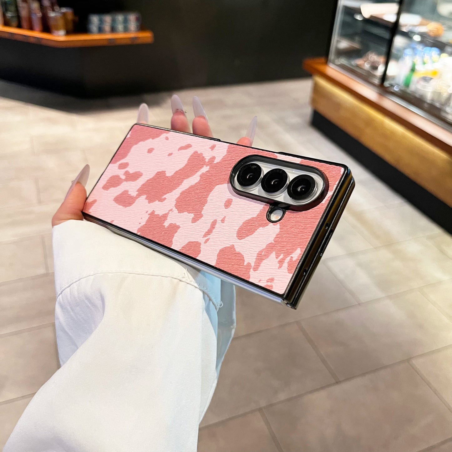 Spotted Cow Skin Print Phone Case For Samsung Galaxy Z Fold 7 6 5 4 3 Fold6 Fold7 Protective Shockproof Protective Cover