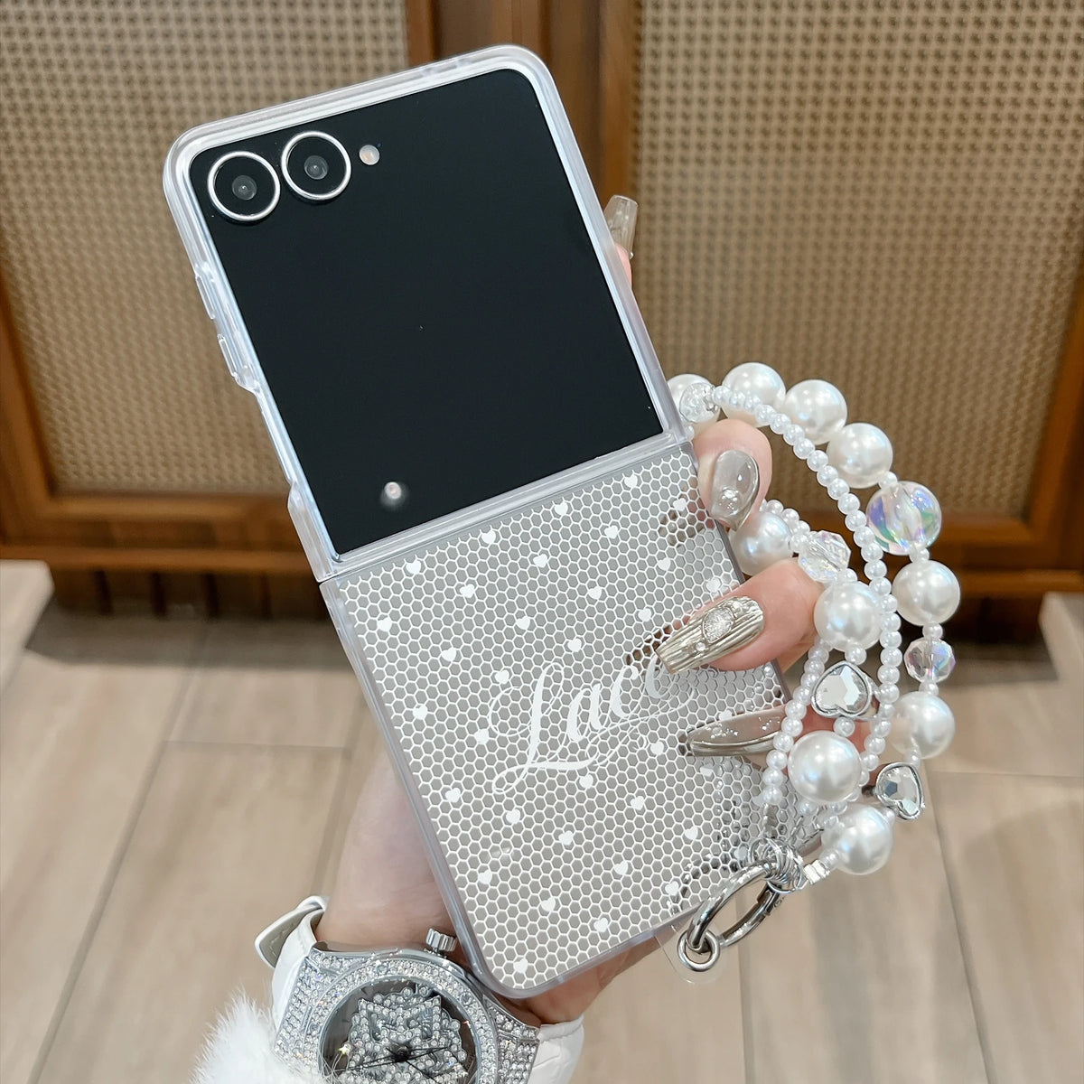 Small Folding Mirror Love Lace Phone Case for Z Flip 8 7 6 5 4 3 Lanyard Portable Comfortable Grip Fashion Edge Protection Cover