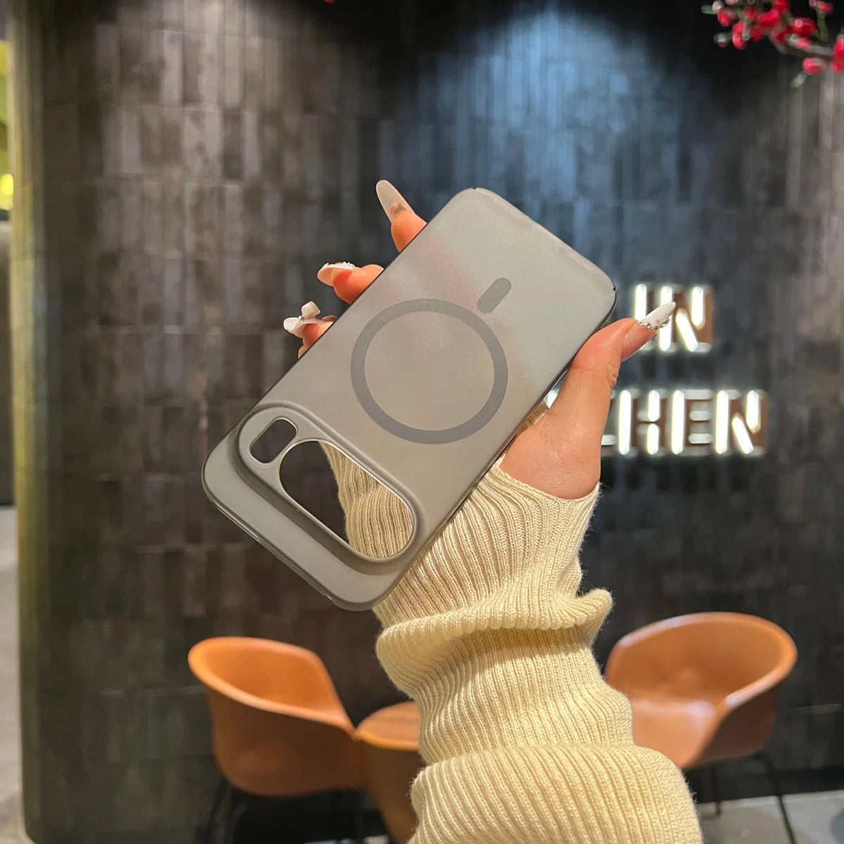 Ultra Thin Frosted Clear Armor For Magsafe Magnetic Phone Case For Google Pixel 10 8 7 6 Pro Translucent Wireless Charge Cover