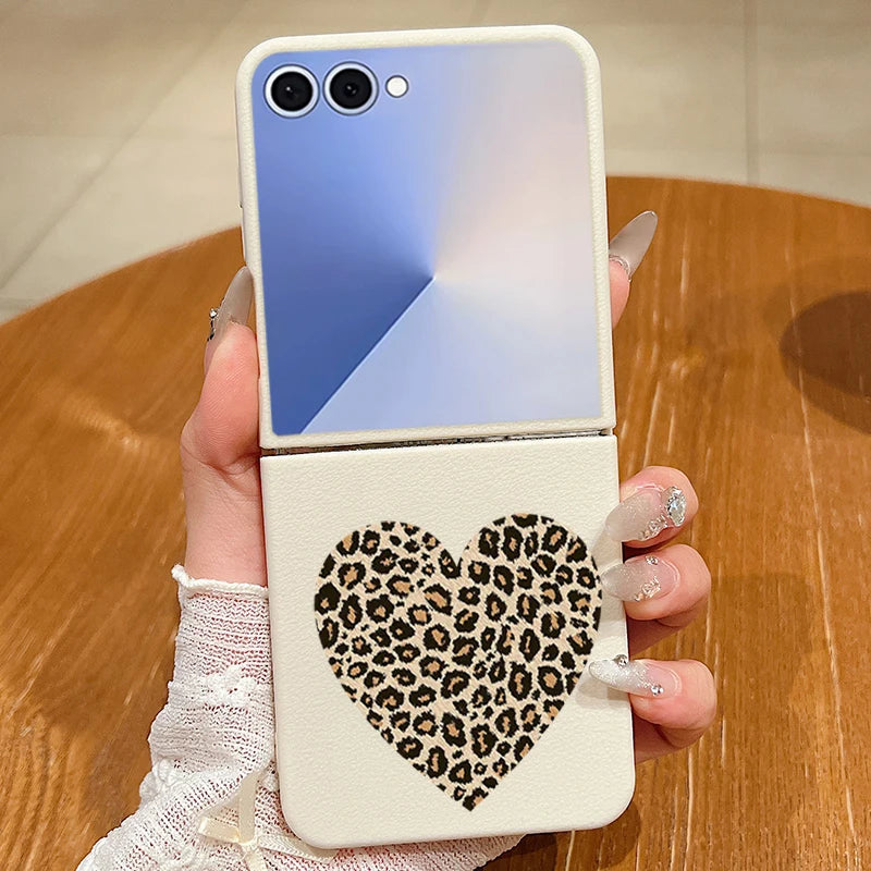 Leopard Print Big Heart Phone Case For Samsung Galaxy Z Flip7 FE Flip6 Flip 7 6 5 4 3 For Magsafe Wireless Charge Folding Cover