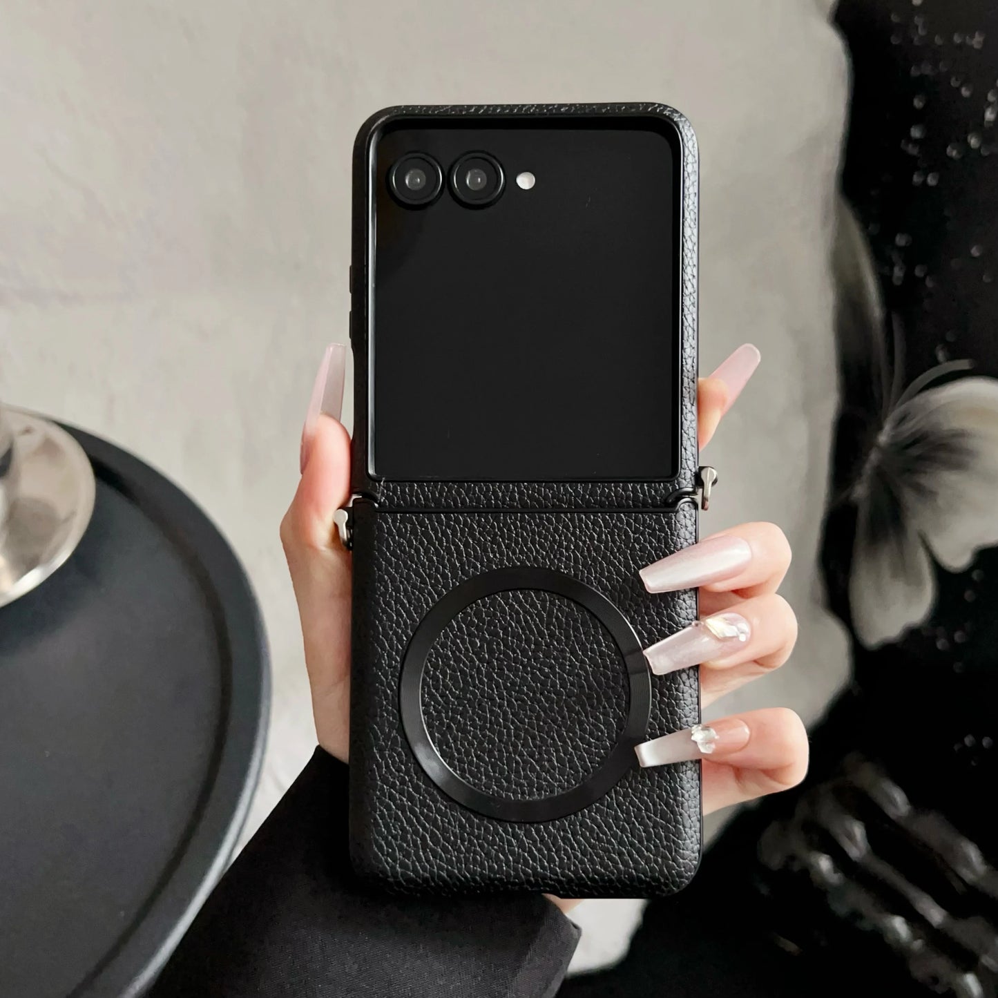 For MagSafe Magnetic Wireless Charging Litchi Texture PU Leather Case For Motorola Moto Razr 60 50 Ultra Plus 2024 Mobile Cover