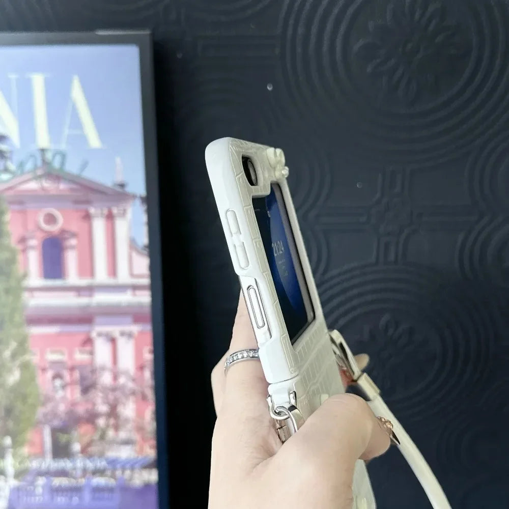 Shockproof Crocodile Pattern PU Leather Bowknot Phone Case for Samsung Galaxy Z Flip 7 FE 6 5 4 3 Wrist Strap Protection Cover