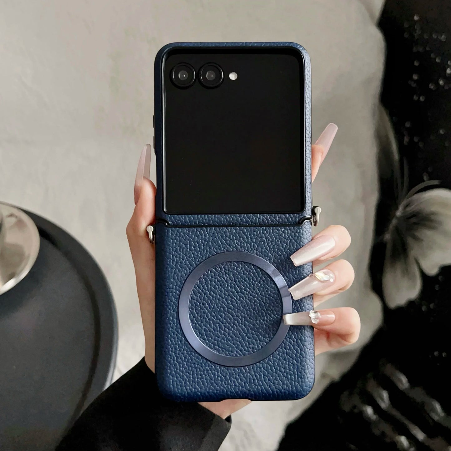 For MagSafe Magnetic Wireless Charging Litchi Texture PU Leather Case For Motorola Moto Razr 60 50 Ultra Plus 2024 Mobile Cover