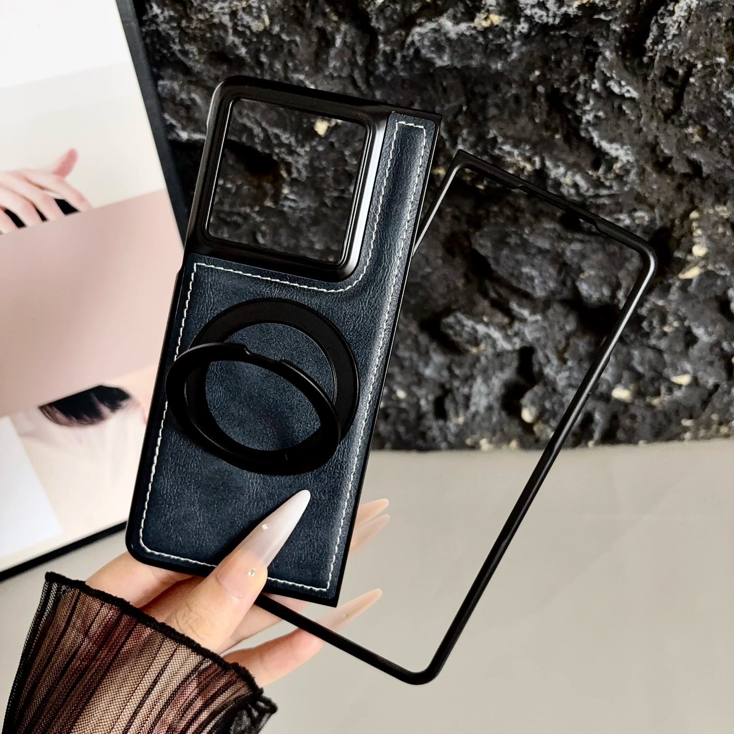 360° Rotating Ring Case For Magsafe Magnetic Wireless Charging Premium PU Leather Cover for MOTOROLA Moto Razr Fold 2026