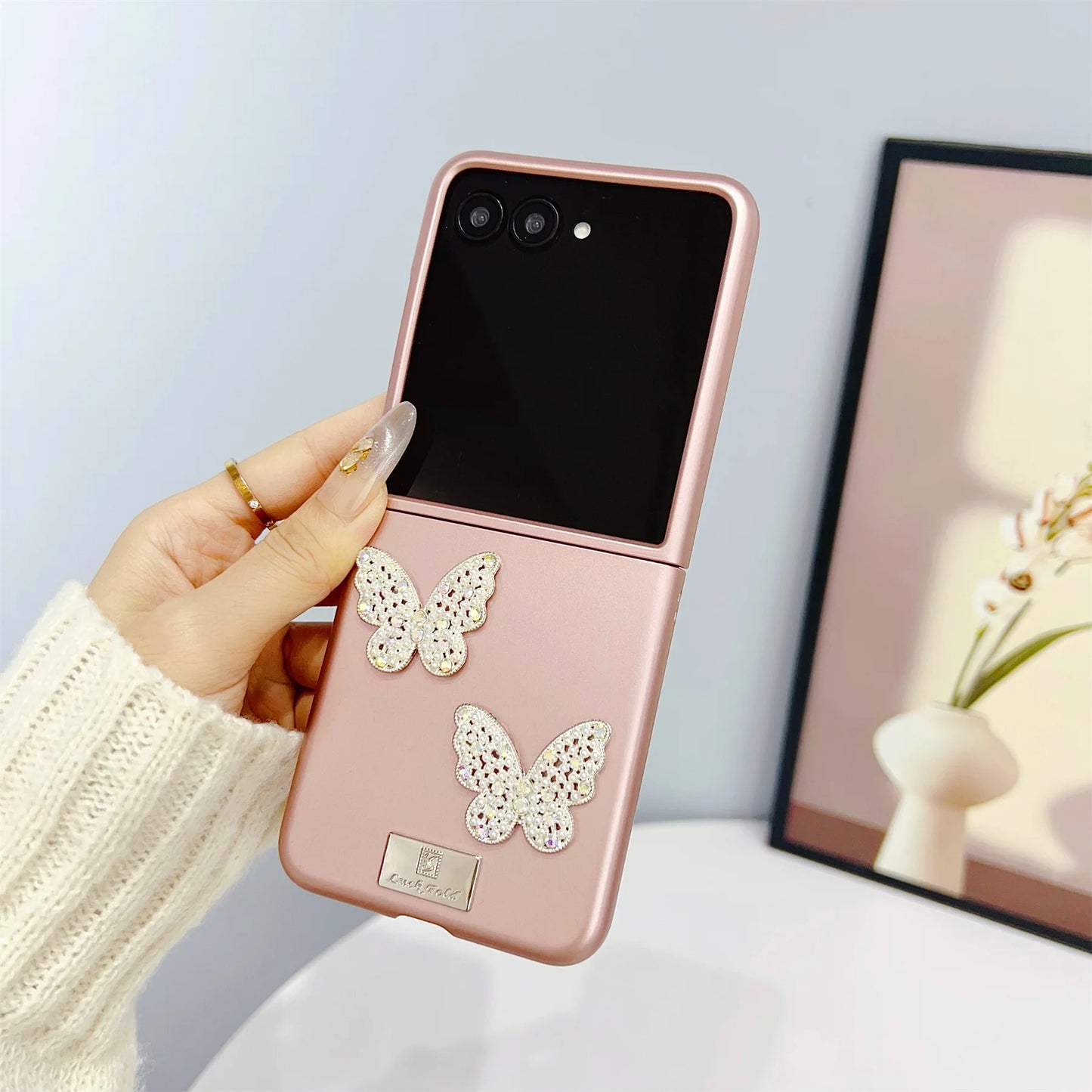 Ins Korean Luxury Rhinestones Butterfly Bow Star Chain Phone Case for Motorola Razr 60 Ultra 50Ultra Razr 40 Ultra Back Cover