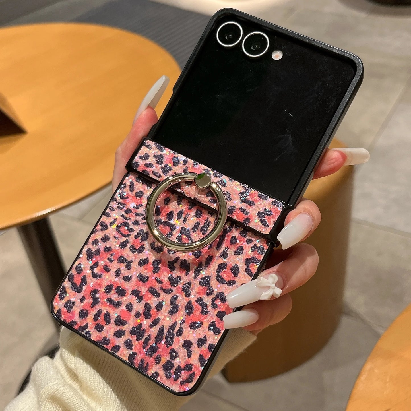 Glitter Leopard Pattern Cover For Samsung Galaxy Z Flip 7 Ring Holder Case For Samsung Z Flip 6 z flip 5 4 Luxury Shining Shell