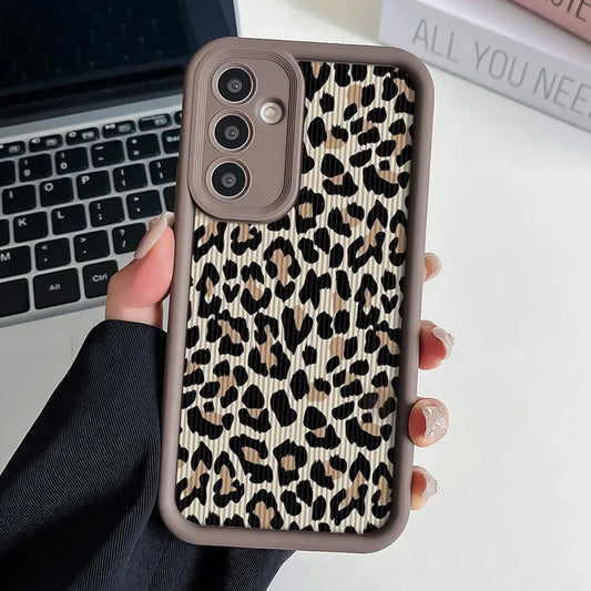 Leopard Wrist Chain Lanyard Case for Samsung S25 S24 S23 S22 S21 Plus Ultra S20 FE A50 A05 11 30 20 Soft TPU Phone Cover