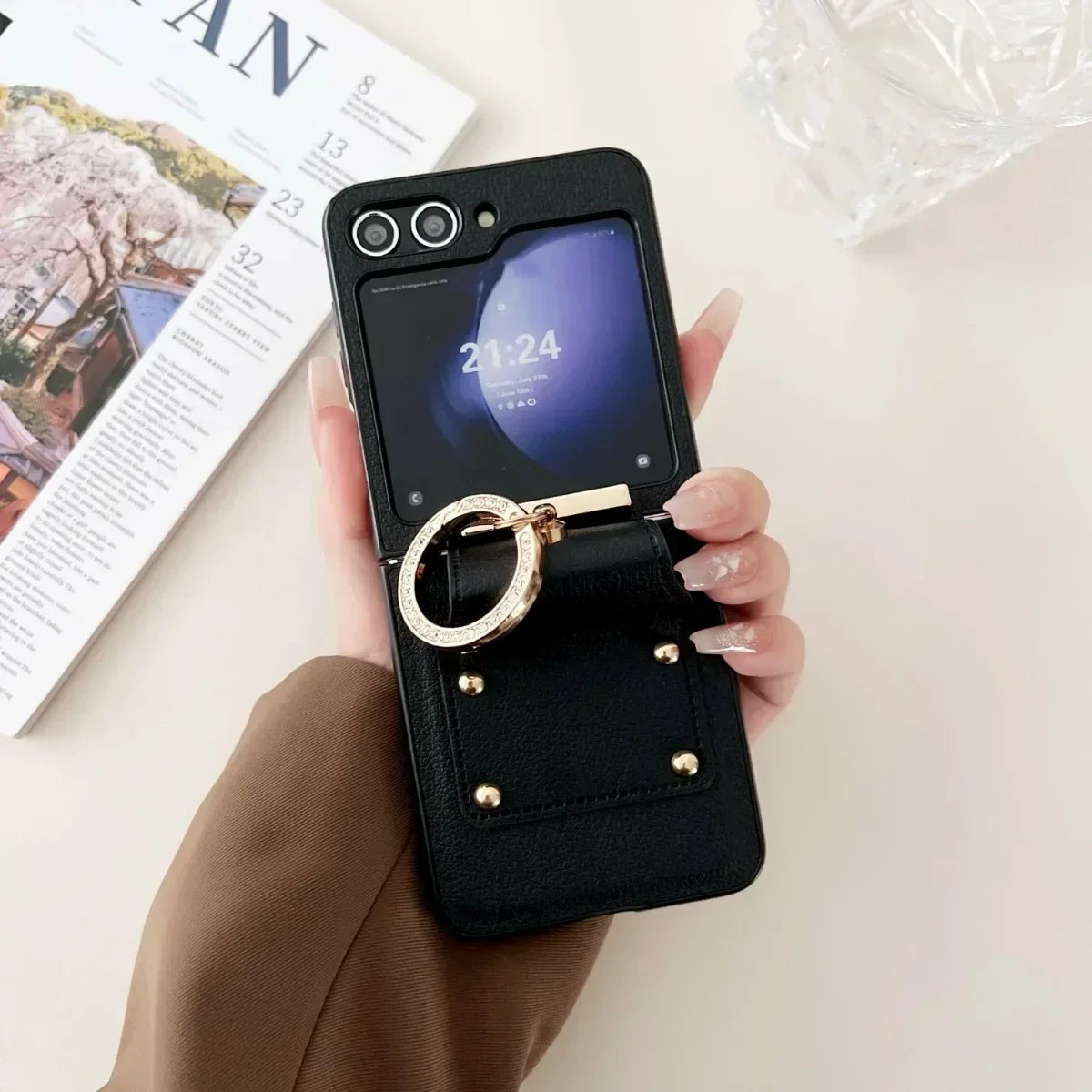 Fashion Leather Ring Holder Phone Case For Samsung Galaxy Z Flip 7 6 5 4 3 Zflip7 5G Folding Hinge Protection Shockproof Cover