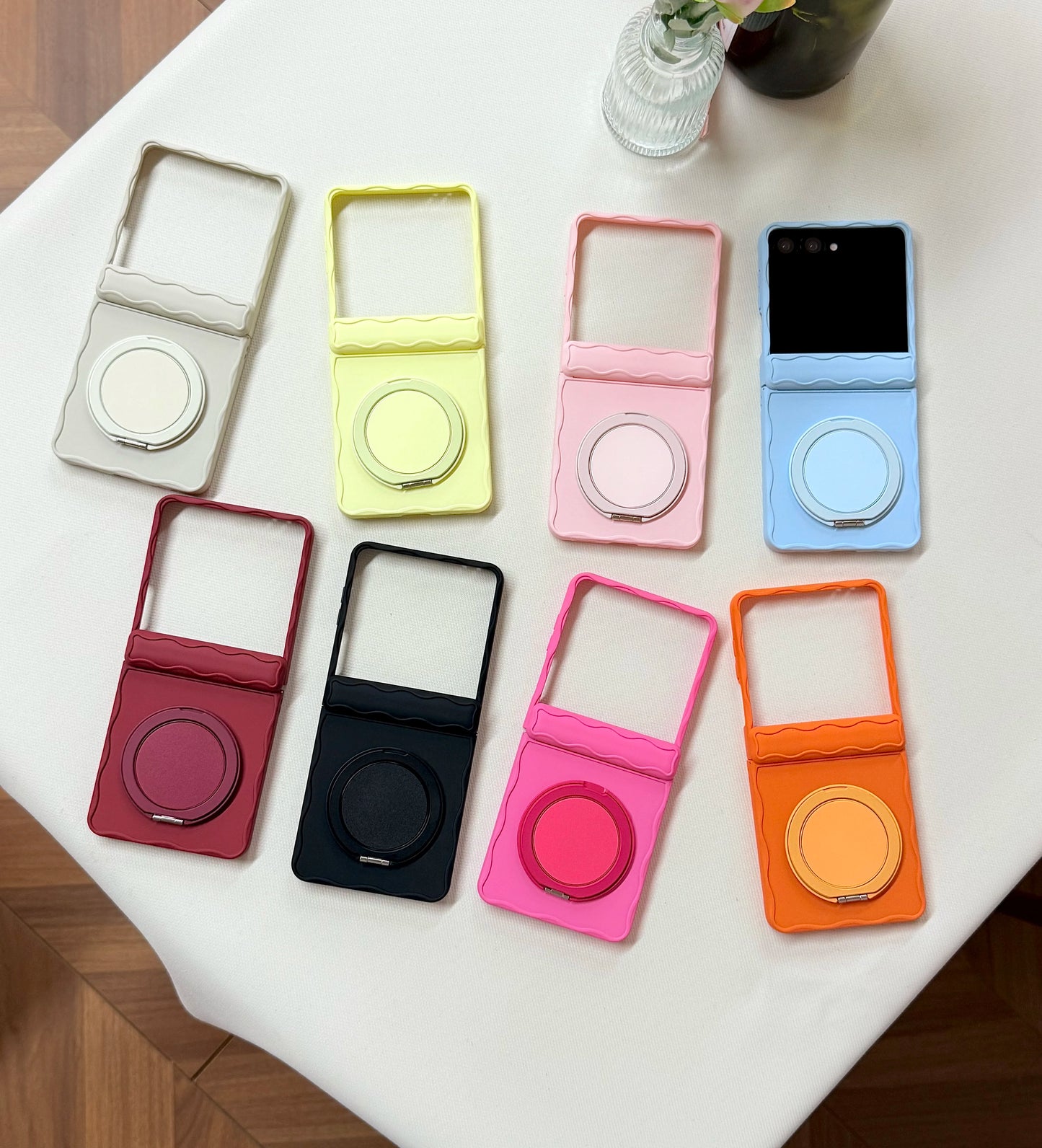 Wave Frame Silicone Matte Bracket Phone Case For Samsung Galaxy Z Flip 7 6 5 Candy Color Hinge Shockproof Magnetic Back Cover