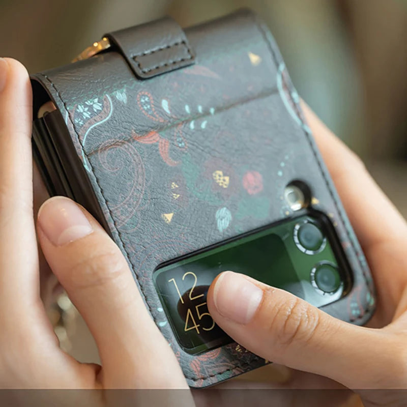 For Samsung Galaxy Z Flip 7 6 Case Flip5 4 3 Folding Screen Case Totem Texture Premium Leather Premium Elegant Trendy Phone Case