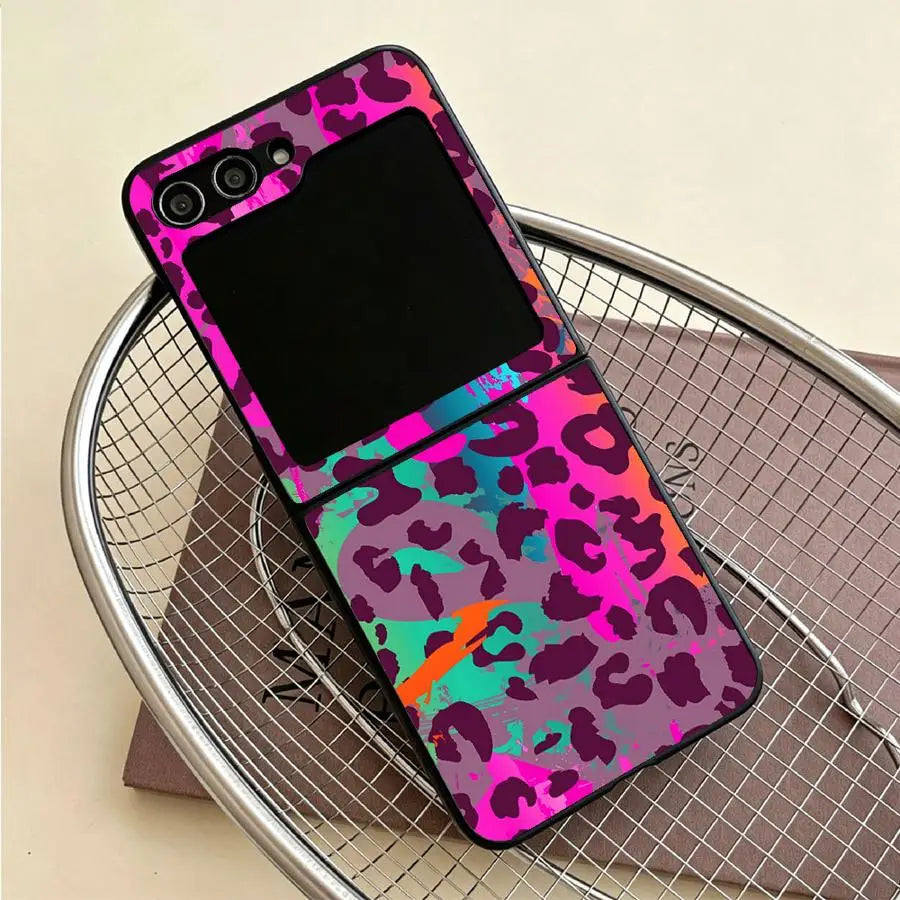 Leopard Print Back Phone Cover Funda Case for Samsung Galaxy Z Flip 7 6 5 4 3 Flip4 Flip6 Flip7 FE Flip3 Flip5
