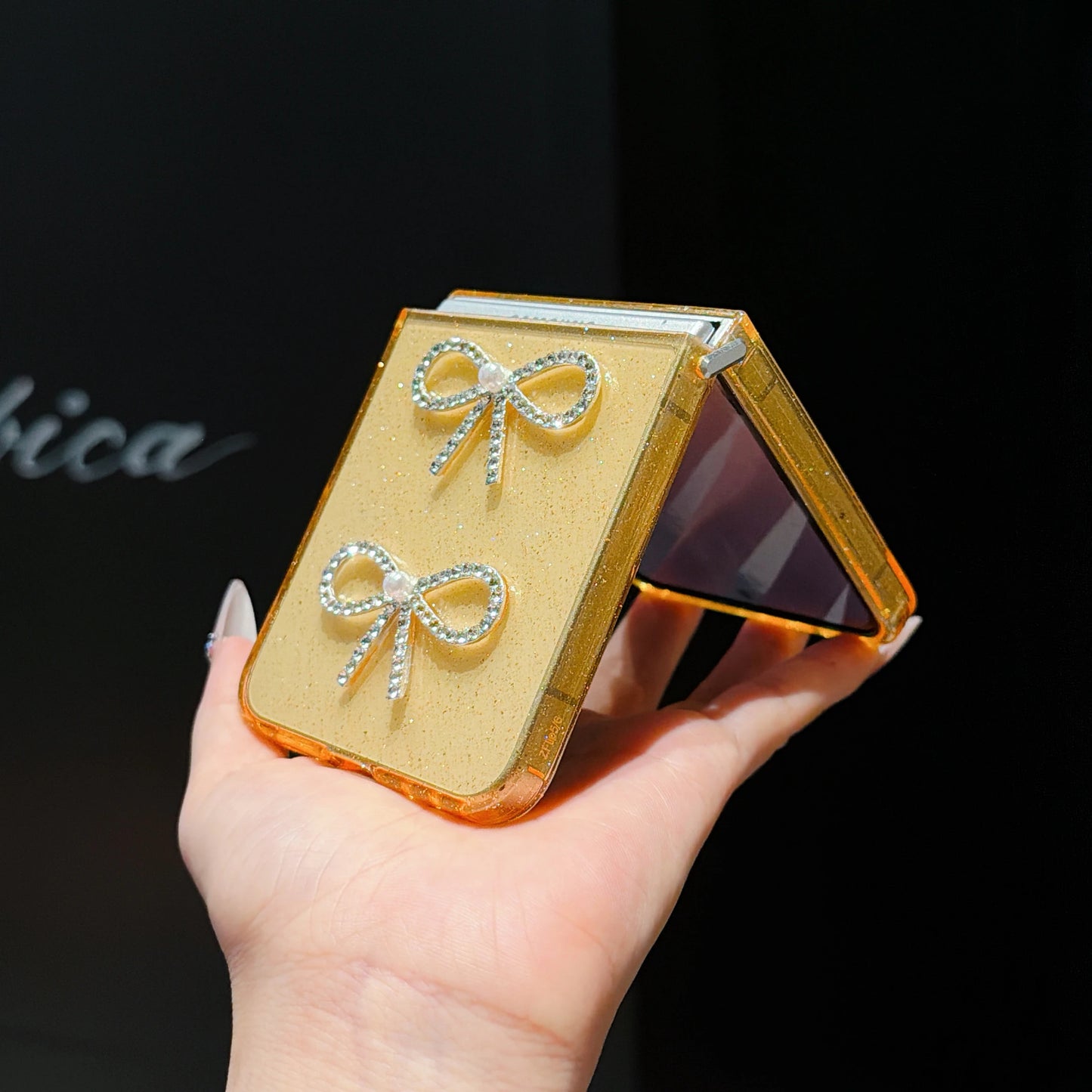 for Motorola Razr 70 60 50 Ultra 40 60Ultra 70Ultra Korean 3D Glitter Rhinestone Bowknot Fold Case Shockproof Soft Cover