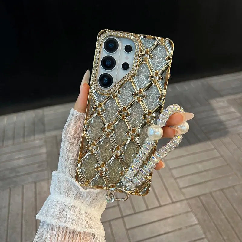 Glitter Diamond Rhombus Bracelet Chain Phone Case For Samsung Galaxy S26 Ultra S23 S24 S25 Plus Ultra A16 Cover With Lanyard